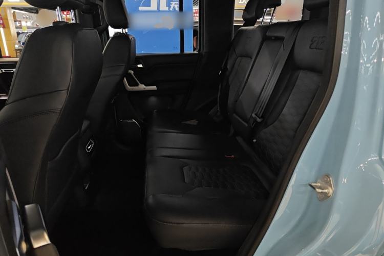 Used 212 T01 2025 2.0T Changfeng
