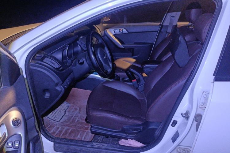 Used Kia Forte 2014 1.6L MT GL