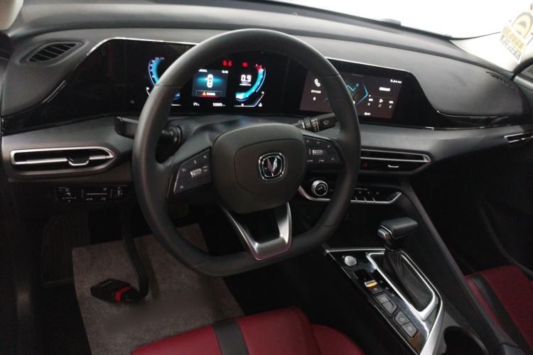 Used CHANGAN Eado 2021 PLUS Blue Whale NE 1.4T GDI DCT Prestige Model