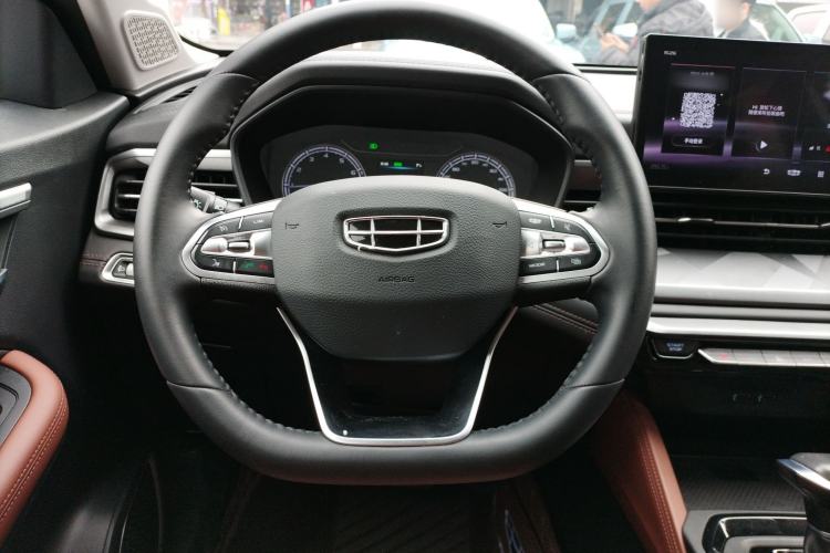 Used Geely Auto Vision X6 2021 PRO 1.4T Automatic Prestige Model
