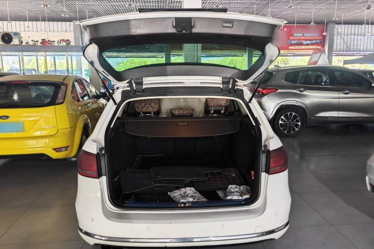 Used Volkswagen Magotan 2012 Travel Edition 2.0 TSI Comfort Version