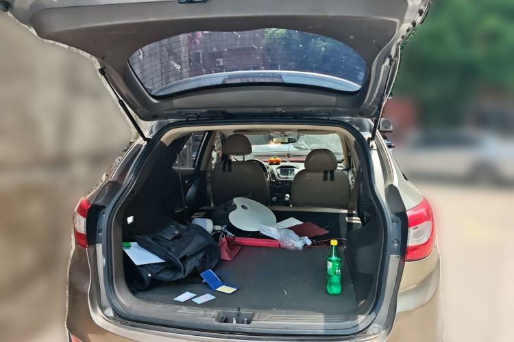 Used Hyundai ix35 2013 2.0L Automatic Two-Wheel Drive Smart GLS China IV Standard
