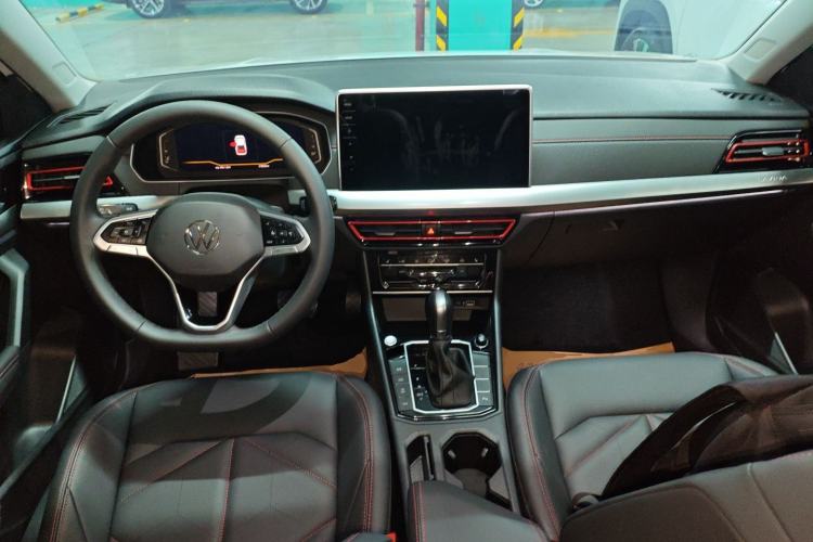 Used Volkswagen Lavida 2024 300TSI DSG Starry Sky Leading Edition Center Console