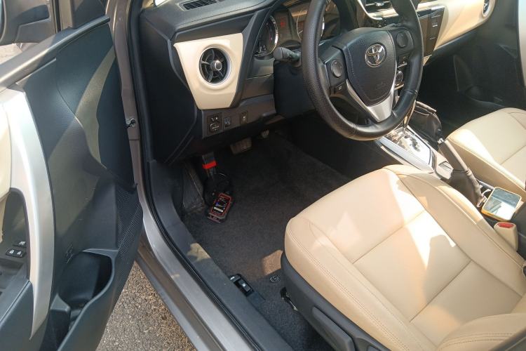 Used Toyota Corolla 2017 Revised Version 1.2T S-CVT GL-i Driver Seat