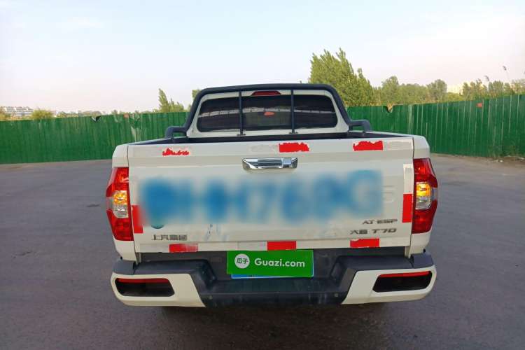 Used SAIC MAXUS T70 2020 2.0T Diesel Automatic 4x4 Commemorative Edition with Long Bed and High Ground Clearance
