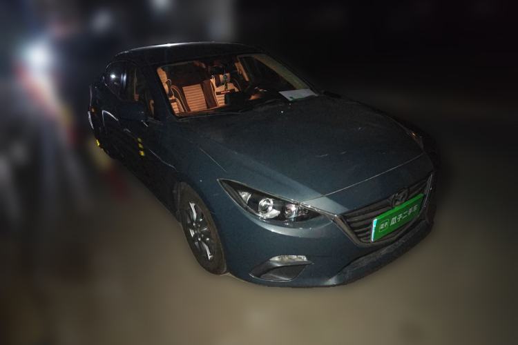 Used Mazda 3 Axela 2014 Sedan 1.5L Manual Comfort Model Front Right 45 Deg