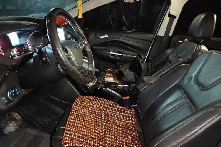 Used Ford Kuga 2015 2.0L GTDi Four-Wheel-Drive Sport Model
