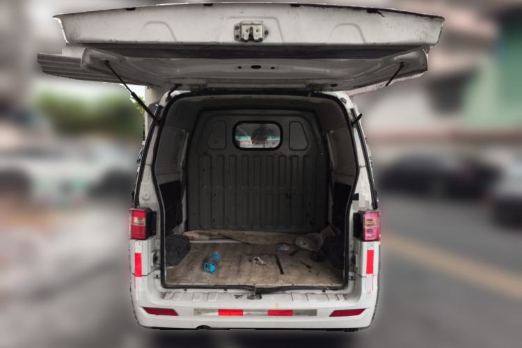 Used Jinbei Hiace X30 2018 1.3L Cargo Van Comfort Model DLCG12 Trunk