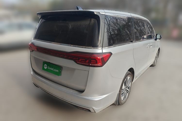 Used JAC Refine RF8 PHEV 2024 Zhiling Edition 1.5T 150KM Flagship Model – Lithium Iron Phosphate