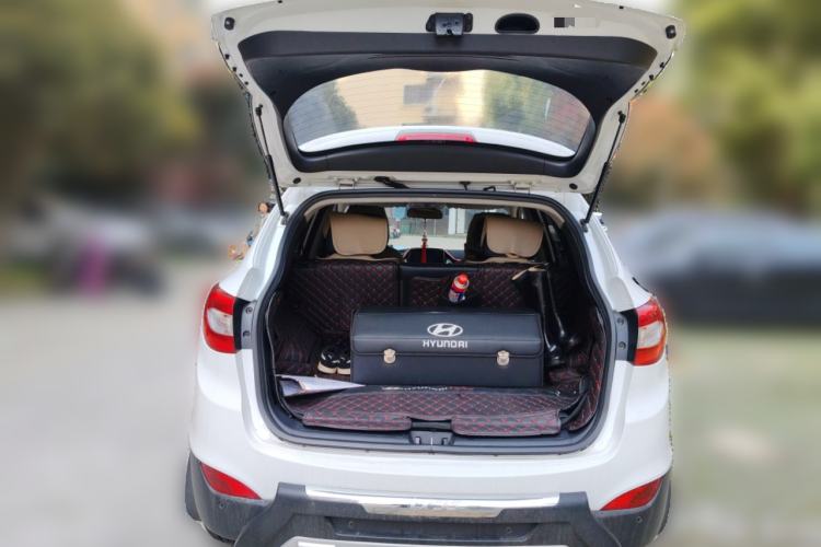 Used Hyundai ix35 2015 2.0L Automatic 2WD Smart Version China V Standard
