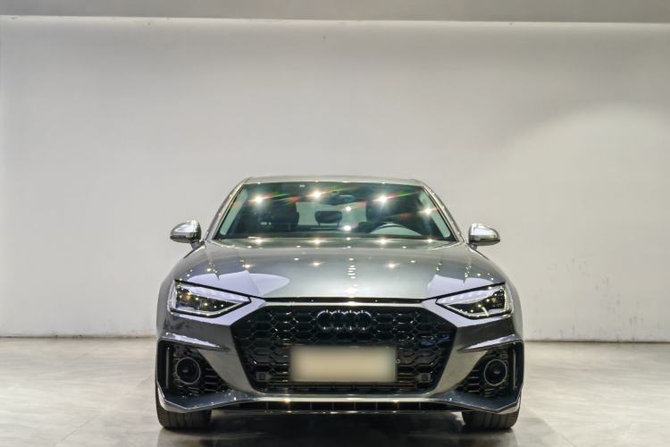 Used Audi A4L 2020 40 TFSI quattro Luxury Dynamic Model Exterior 3