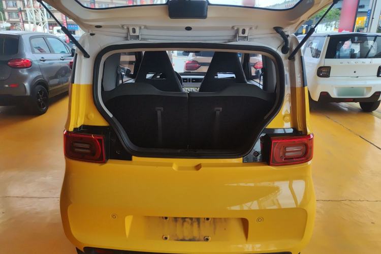 Used Wuling Hongguang MINIEV 2021 Macaron Premium Model – Lithium-NMC Trunk