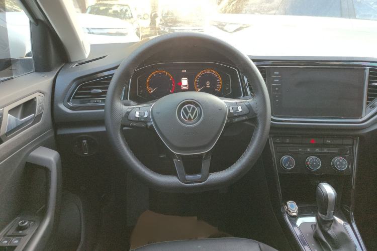 Used Volkswagen T-ROC 2022 280TSI DSG Two-Wheel Drive Elite PLUS