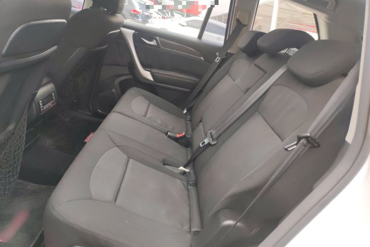 Used Haval H9 2015 2.0T Four-Wheel Drive Standard Model 7 Seats