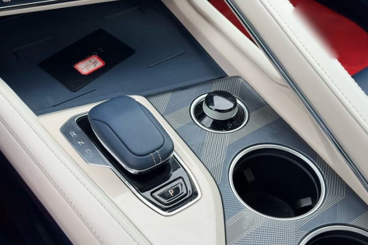 Used Zeekr 001 2021 Ultra-Long Range Dual-Motor YOU Version Interior 3