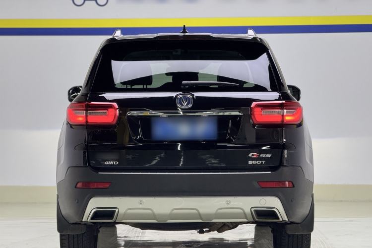 Used CHANGAN CS95 2017 2.0T Four-Wheel Drive ZhiZun Edition
