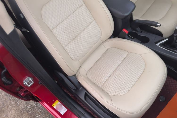 Used Changan Alsvin V7 2016 1.6L Manual Fun Edition China V Standard