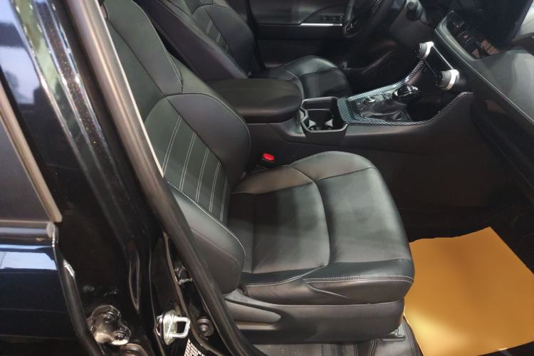 Used Toyota Wildlander 2020 Dual-Motor 2.5L E-CVT Four-Wheel Drive Luxury Edition
