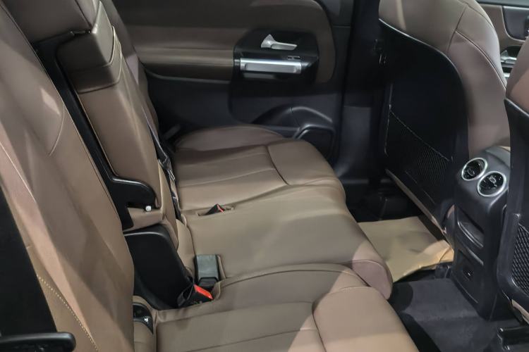 Used Mercedes-Benz GLB 2022 Updated GLB 200 Fashion Edition