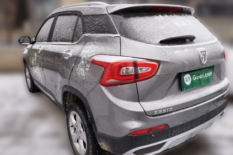 Used Baojun 510 2017 1.5L manual Comfort trim
