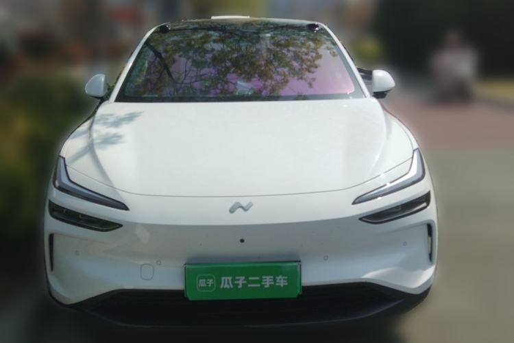 Used ONVO L60 2024 60 kWh Rear-Drive Version
