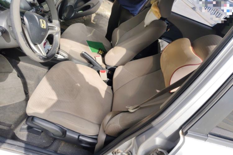 Used Honda Fit 2008 1.3L automatic comfort version
