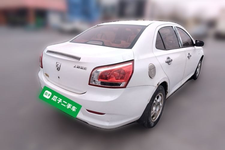 Used Baojun 630 2011 1.5L manual standard version