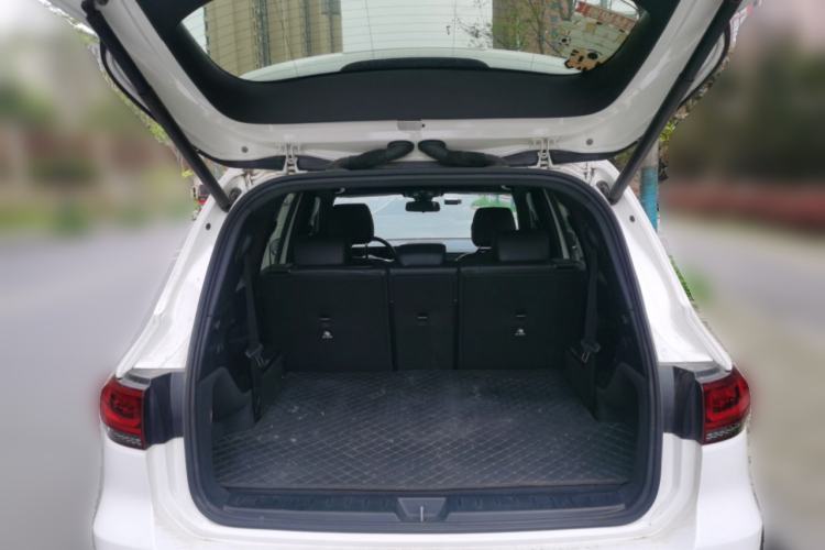 Used Mercedes-Benz GLB 2022 Updated GLB 200 Fashion Edition Trunk