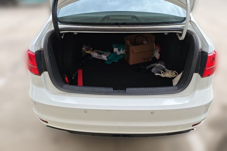 Used Volkswagen Sagitar 2018 280TSI DSG Ignite Edition Trunk