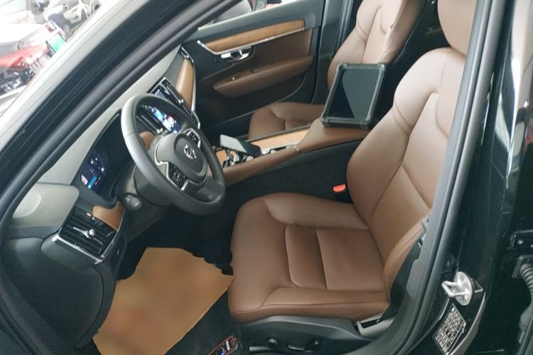 Used Volvo S90 2024 B5 Zhiyi Luxury Edition