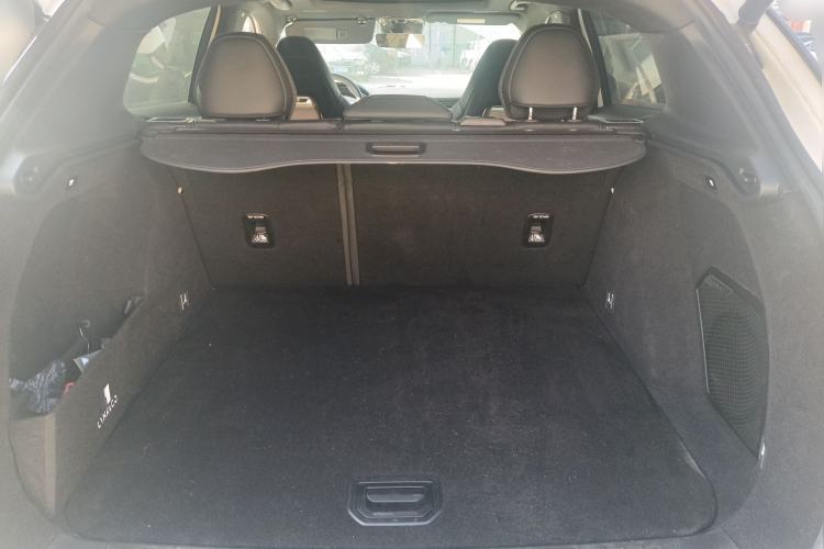 Used Lynk & Co 01 2023 1.5TD EM-F Dawn Trunk