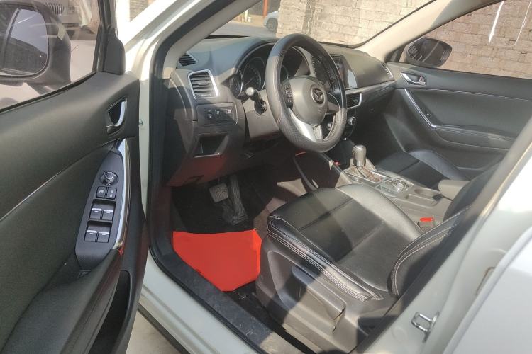Used Mazda CX-5 2015 2.0L Automatic 2WD Comfort Edition
