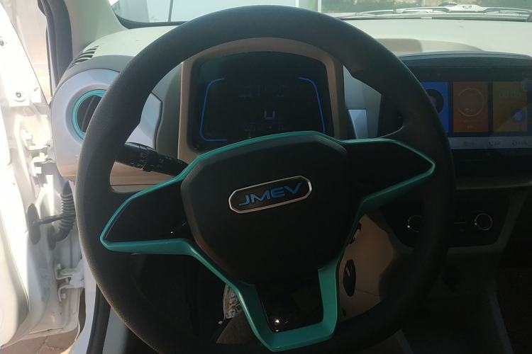 Used JMEV Xiao Qilin 2023 Joyful Edition 201km Comfort Model Steering Wheel