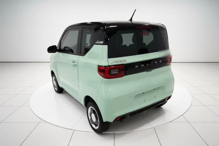 Used Wuling Hongguang MINIEV 2022 Macaron Premium Model – Lithium Iron Phosphate
