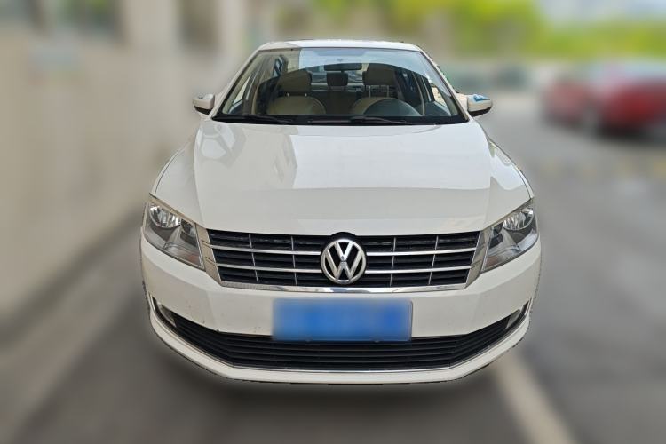 Used Volkswagen Lavida 2013 Revised Version 1.4 TSI DSG Comfort Edition Front