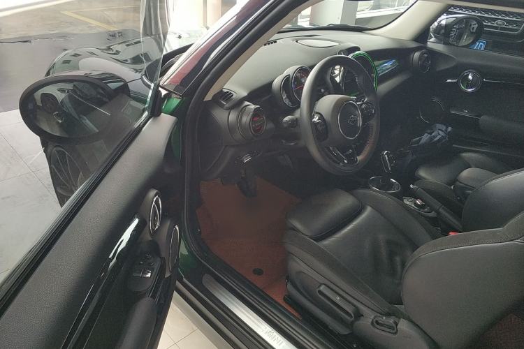 Used MINI MINI 2020 1.5T COOPER Artist
