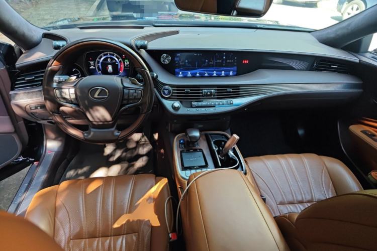 Used Lexus LS 2018 500h Executive Edition China V Standard