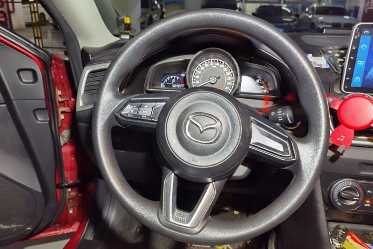 Used Mazda Mazda 3 Axela 2017 Sedan 1.5L Automatic Comfort Model China VI Standard