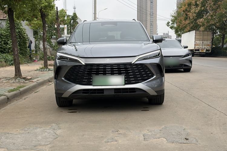 Used BYD Song L DM-i 2025 Intelligent Driving Version 112 km Beyond-Range Type