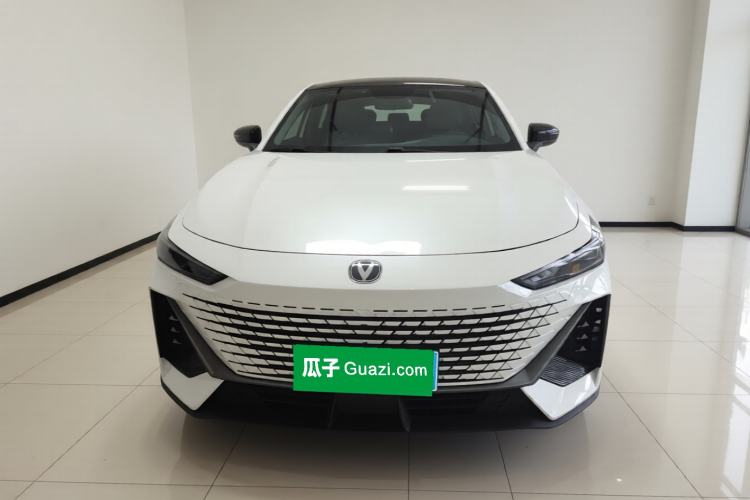 Used CHANGAN UNI-V 2022 1.5T Excellence Model Front