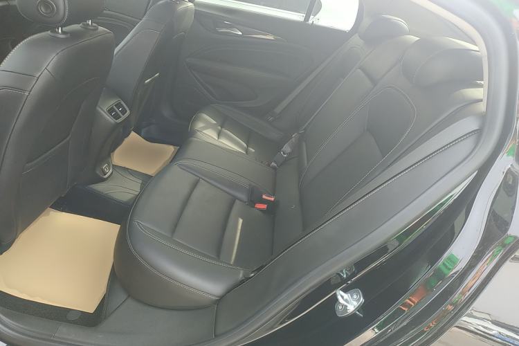 Used Buick Regal 2024 25T Deluxe Edition
