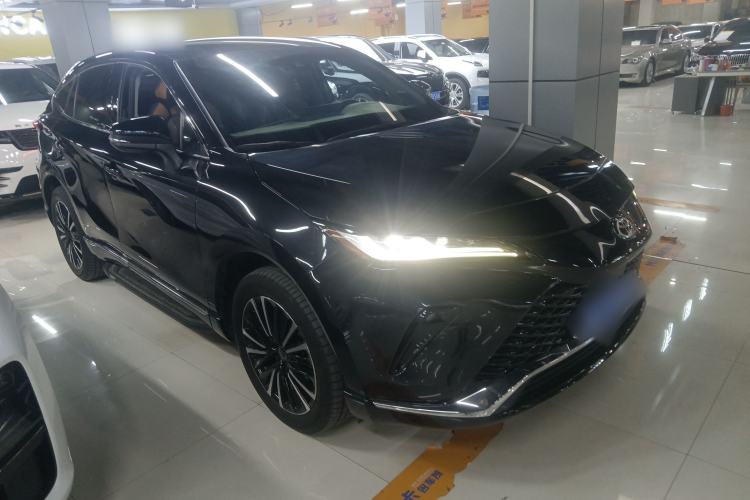 Used Toyota Venza 2022 2.0L CVT Two-Wheel Drive Prestige Edition Front Right 45 Deg