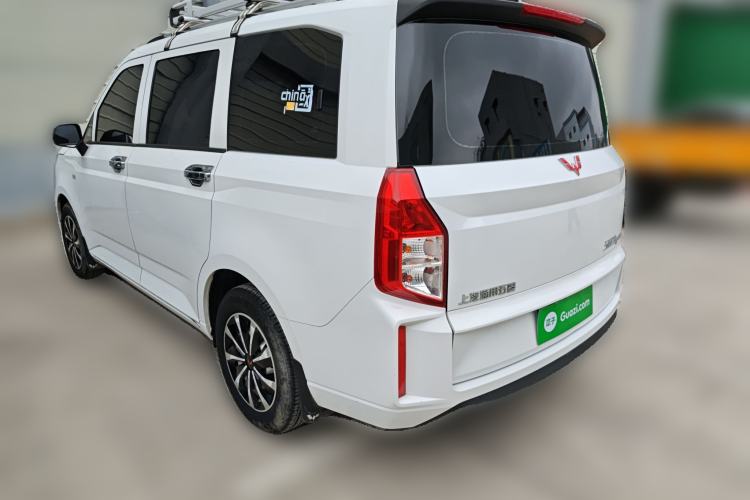 Used Wuling Hongguang PLUS 2019 1.5T Manual Standard Version 7 Seats
