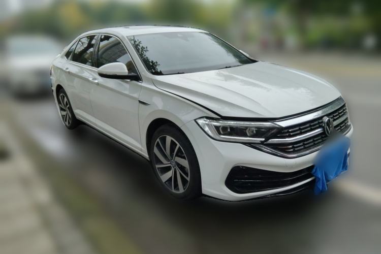 Used Volkswagen Sagitar 2024 300TSI DSG Excellence Edition Front Right 45 Deg