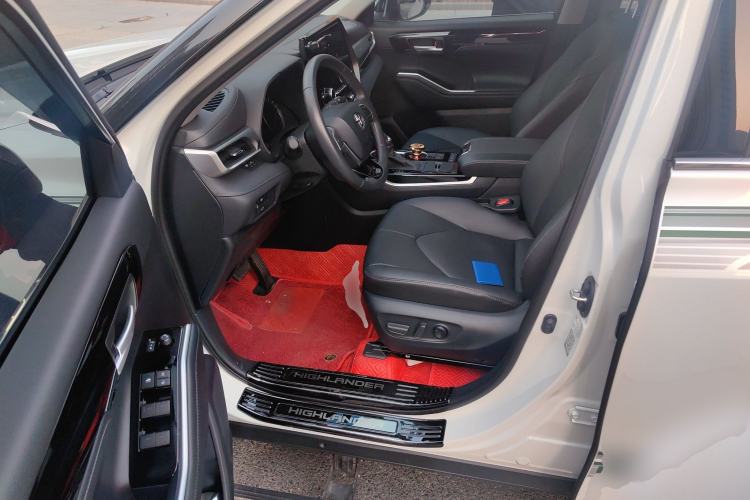 Used Toyota Highlander 2023 2.5L Smart Electric Hybrid Dual-Engine Four-Wheel Drive Prestige Version – 7 Seats Driver Seat