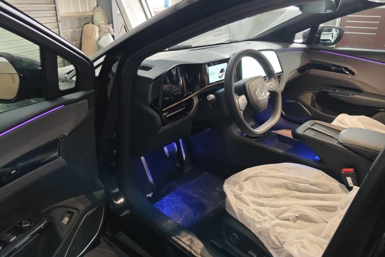 Used Hongqi EH7 2025 600 Smart Selection Edition