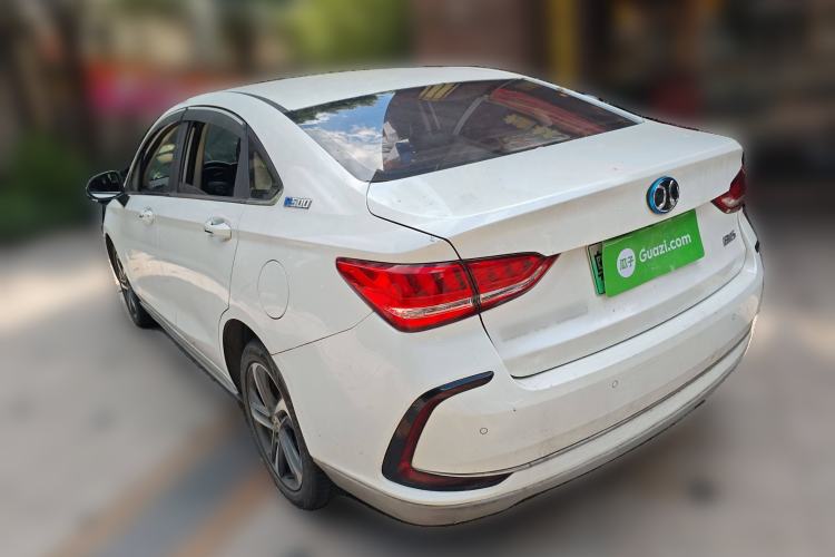 Used BAIC Beijing EU5 2018 R500 Smart Wind Edition