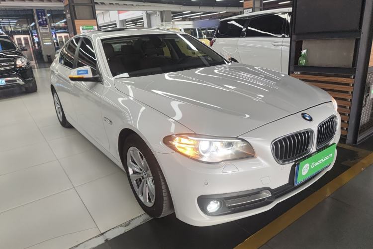 Used BMW 5 Series 2015 520i Elegant Edition