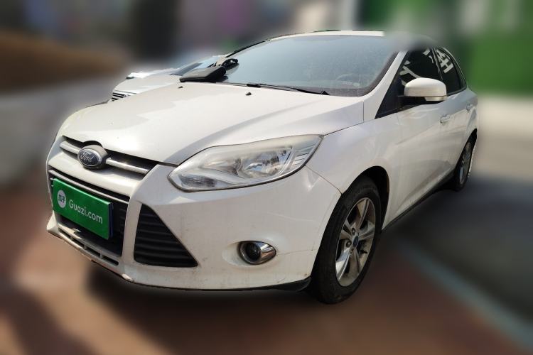 Used Ford Focus 2012 Sedan 1.6L Manual Fashion Edition