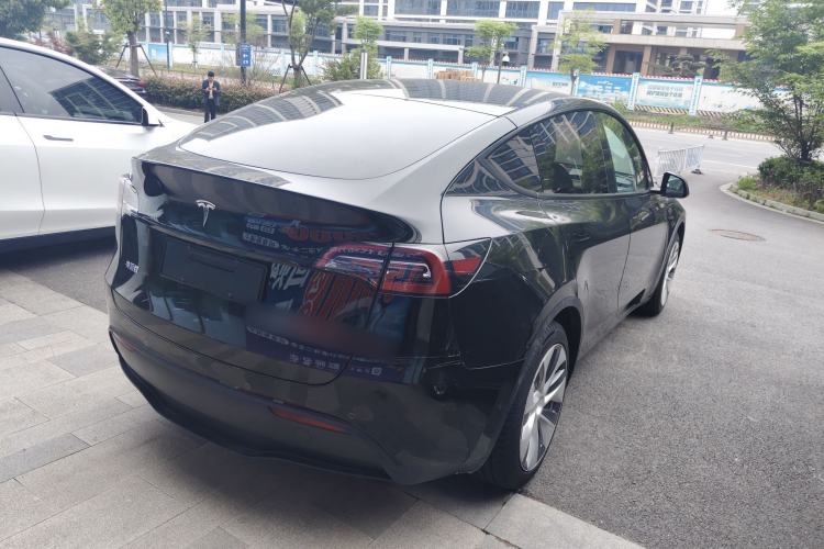 Used Tesla Model Y 2022 Rear-Wheel-Drive Version
